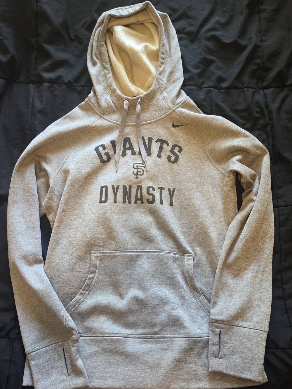 Nike Women's Grey Giants Dynasty Pullover Therma Fit Hoodie